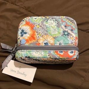 Vera Bradley Deluxe Travel Pill Case NWT